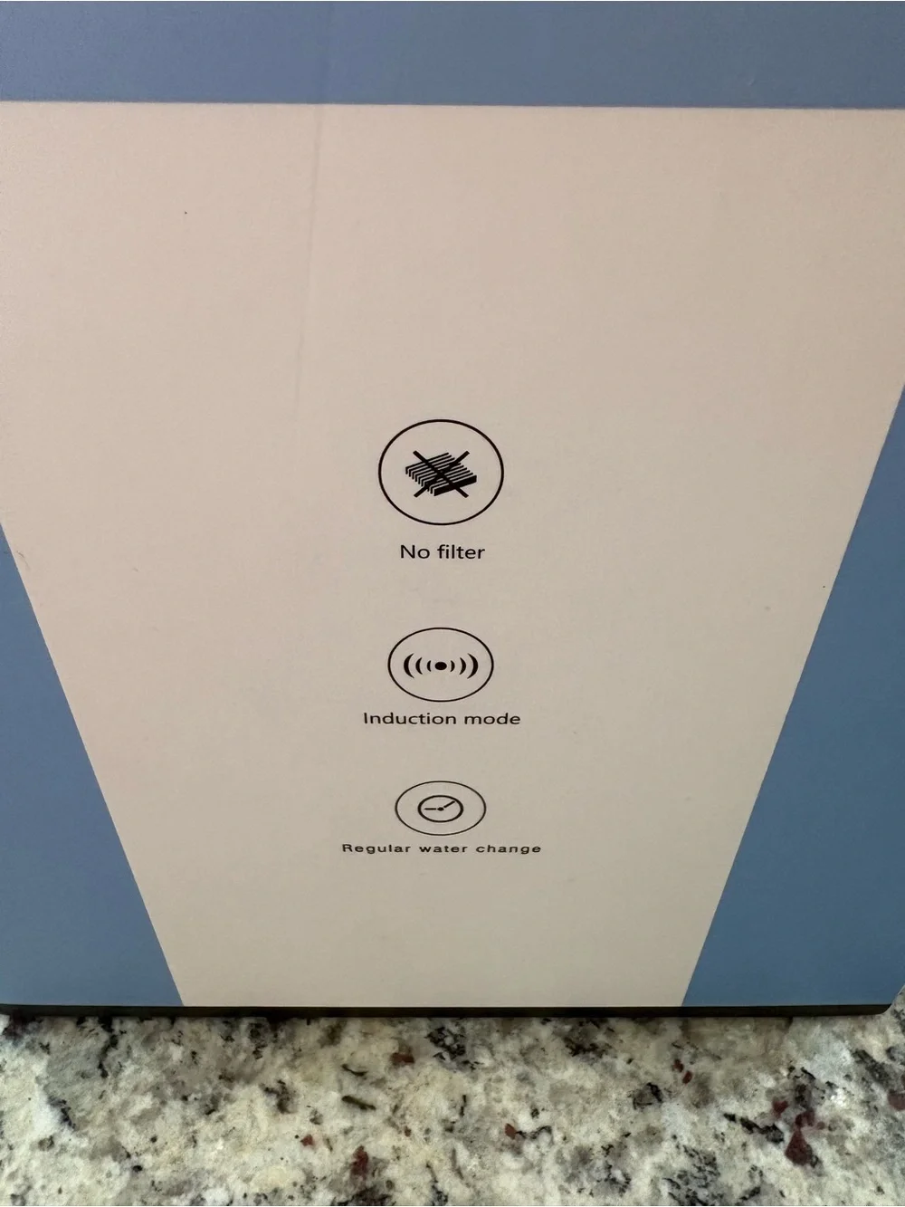 Hapaw white Wireless Pet water Fountain Model P003 New in Box